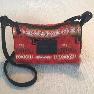 Pendleton small accessory bag w strap